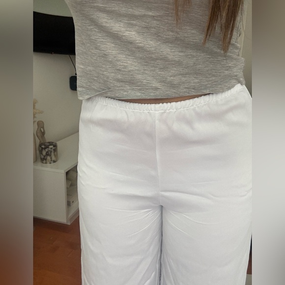 Satin Effect White Pants - Picture 3 of 3